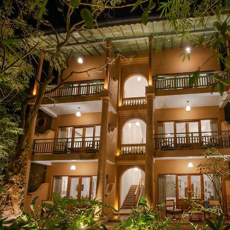 Aurora Bed & Breakfast Unawatuna Bagian luar foto