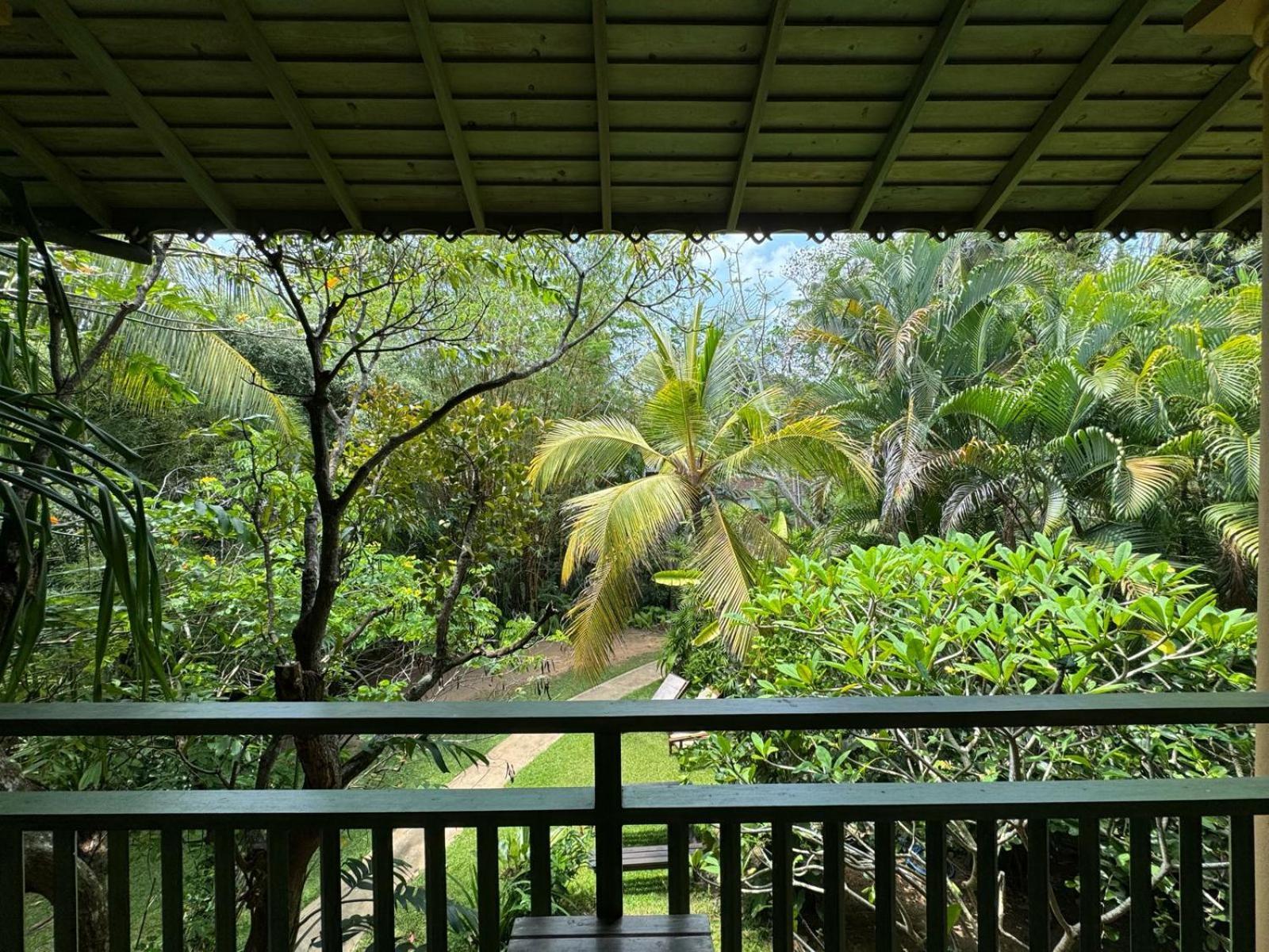 Aurora Bed & Breakfast Unawatuna Bagian luar foto